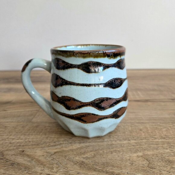 Vintage 70s Takahashi Cat Coffee Stoneware mug Hand Crafted in Japan. - Picture 2 of 6
